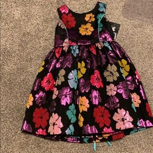 Girls flowery dress